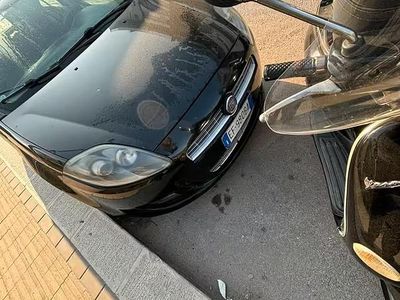 Usata Fiat Bravo 105 CV (77 kW) 2010 Nero Utilitaria
