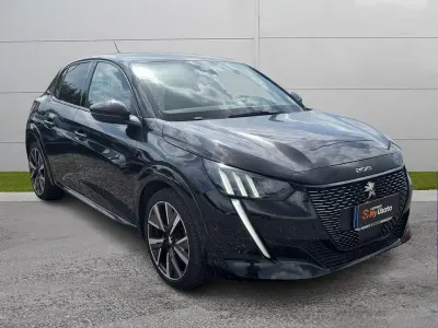 Usata Peugeot 208 GT 101 CV (74 kW) 2022 Nero perla Utilitaria