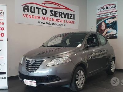 usata Lancia Ypsilon 1.2 70cv adatta neopatentati