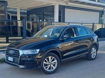 Begagnad Audi Q3 140 HK (102 kW) 2016 Svart SUV