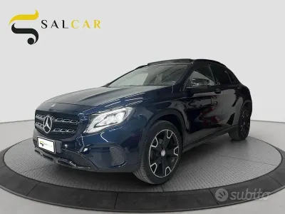 Occasion Mercedes GLA200 Premium 136 ch (100 kW) 2017 Bleue SUV