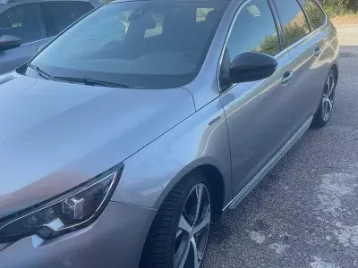 Usata Peugeot 308 GT-line 120 CV (88 kW) 2018 Grigio Station wagon