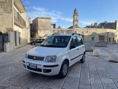 Usata Fiat Panda Dynamic 70 CV (51 kW) 2004 Bianco Utilitaria