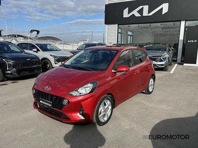 Usata Hyundai i10 65 CV (47 kW) 2021 Rosso Utilitaria