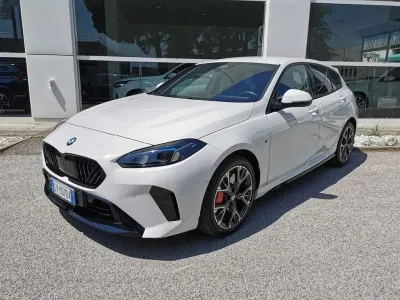 Usata BMW 120 M Sport 163 CV (119 kW) 2025 Bianco Utilitaria