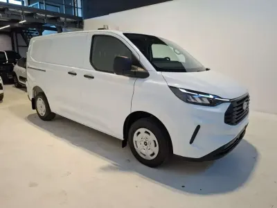 Nuova Ford Transit Custom Trend 136 CV (100 kW) 2026 Bianco Furgone