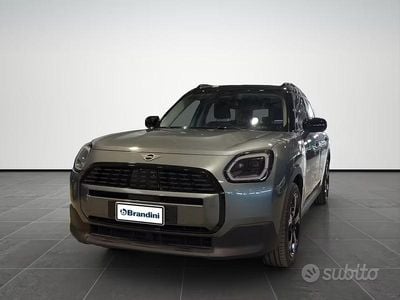 Usata Mini Countryman Classic 163 CV (119 kW) 2025 Smokey green SUV