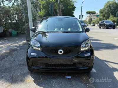 Usata Smart ForFour Passion 71 CV (52 kW) 2019 Nero Utilitaria