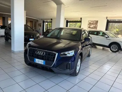 Usata Audi Q2 Business 116 CV (85 kW) 2022 Blu/azzurro SUV
