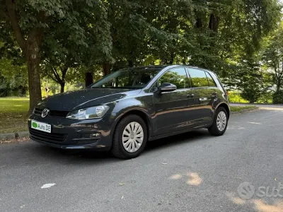 Second-hand VW Golf VII 90 CP (66 kW) 2017 Gri Berlinǎ