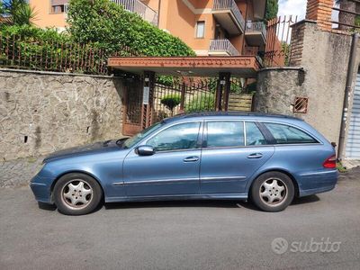 Mercedes E270