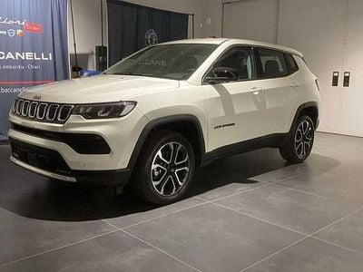 Bianco Usata 2024 Jeep Compass Altitude SUV | 27.450 € (Ottimo prezzo)