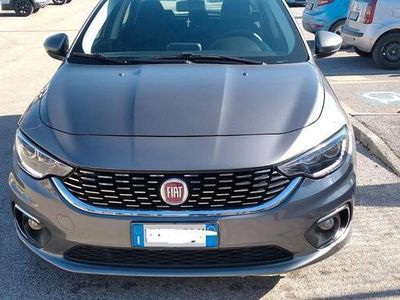 Usata Fiat Tipo 120 CV (88 kW) 2019 Station wagon