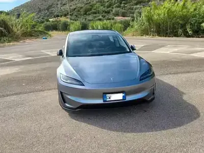 Usata Tesla Model 3 Performance 189 kW (258 CV) 2024 Berlina