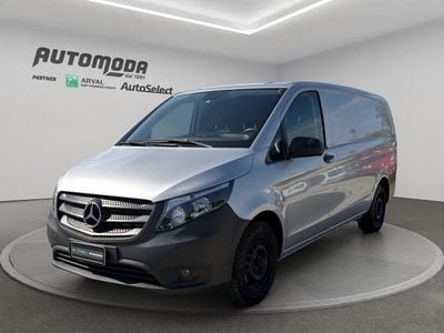 Begagnad Mercedes Vito 136 HK (100 kW) 2019 Grå Van