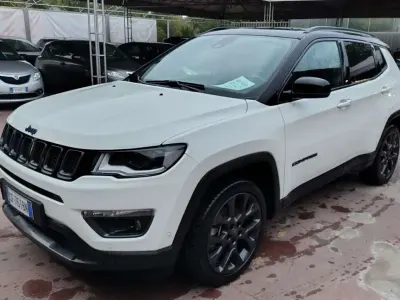 Usata Jeep Compass 241 CV (177 kW) 2021 Bianco SUV