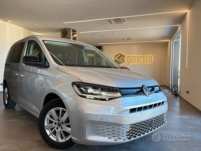 Grigio Usata 2021 VW Caddy Life Monovolume | 20.990 € (Buon prezzo)