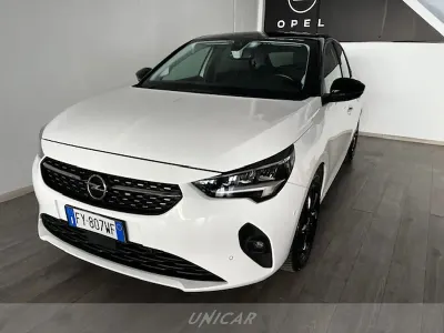 Używany Opel Corsa Edition 75 KM (55 kW) 2020 Biały Hatchback