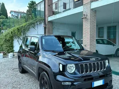 Usata Jeep Renegade Sport 120 CV (88 kW) 2019 Nero SUV