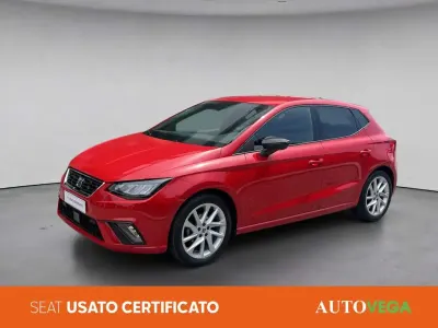 Usata Seat Ibiza FR 80 CV (58 kW) 2023 Rosso pastello Utilitaria