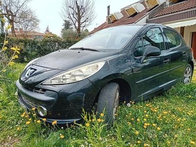 Usata Peugeot 207 120 CV (88 kW) 2007 Nero Berlina