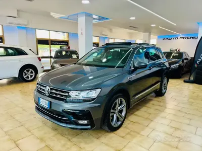 Usata VW Tiguan R-line 150 CV (110 kW) 2017 Grigio SUV