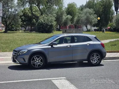 Usata Mercedes GLA180 109 CV (80 kW) 2015 SUV