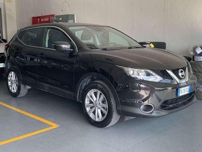 Usata Nissan Qashqai Acenta 110 CV (80 kW) 2016 SUV