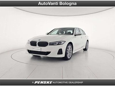 Usata BMW 316 Comfort Edition 122 CV (89 kW) 2024 Bianco Utilitaria