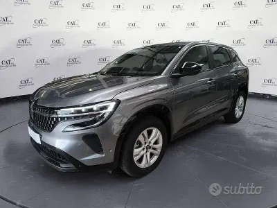 Nuova Renault Austral Evolution 131 CV (96 kW) 2025 Grigio SUV