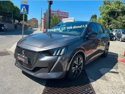 Usata Peugeot 208 GT 102 CV (75 kW) 2021 Grigio Utilitaria