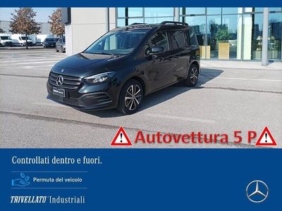 Usata Mercedes 180 Premium 116 CV (85 kW) 2023 Nero Berlina