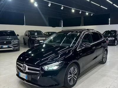 Usata Mercedes B180 116 CV (85 kW) 2020 Nero Monovolume