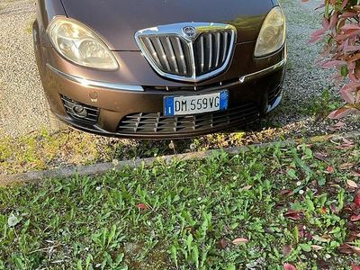 Usata Lancia Musa 2008 Marrone Monovolume