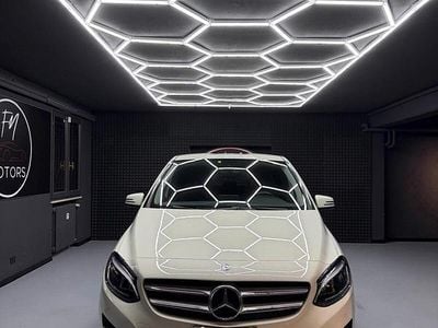 Usata Mercedes B200 Premium 136 CV (100 kW) 2015 Bianco Monovolume