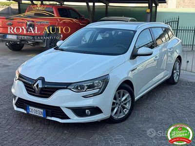 Usata Renault Mégane GrandTour Zen 110 CV (80 kW) 2017 Bianco Station wagon