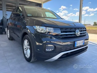 Usata VW T-Cross Style 95 CV (69 kW) 2020 Grigio SUV