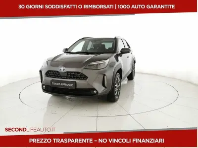 Usata Toyota Yaris Lounge 116 CV (85 kW) 2023 Grigio Utilitaria
