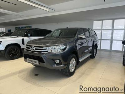 usata Toyota HiLux -- 2.4 D-4D A/T 4WD 4p. Double Cab Lounge Autocarro