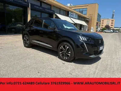 Usata Peugeot 2008 GT-line 131 CV (96 kW) 2022 Nero SUV