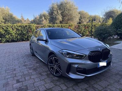 Usata BMW 118 M Sport 136 CV (100 kW) 2023 Grigio Utilitaria