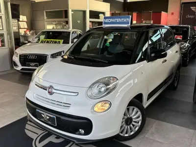 Usata Fiat 500L Business 95 CV (69 kW) 2017 Bianco pastello Monovolume