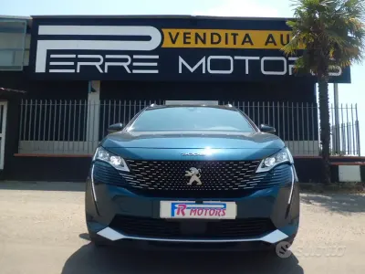 Usata Peugeot 3008 GT 131 CV (96 kW) 2022 Verde SUV