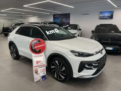 Nuova VW T-Roc Style 116 CV (85 kW) 2026 Pure white SUV