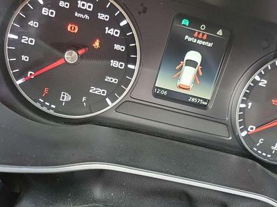 Usata MG ZS Comfort 106 CV (77 kW) 2024 Nero SUV