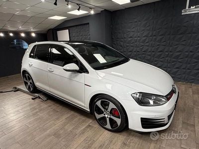 Usata VW Golf VII GTI 230 CV (169 kW) 2016 Bianco Berlina
