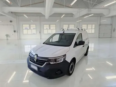 Usata Renault Kangoo 116 CV (85 kW) 2023 Bianco Monovolume