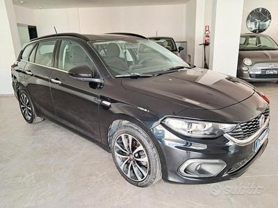 Usata Fiat Tipo Lounge 120 CV (88 kW) 2018 Nero Station wagon