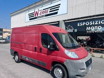 Occasion Fiat Ducato 33 120 ch (88 kW) 2011 Rouge Van