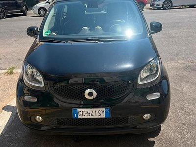 Usata Smart ForFour 71 CV (52 kW) 2015 Nero Utilitaria